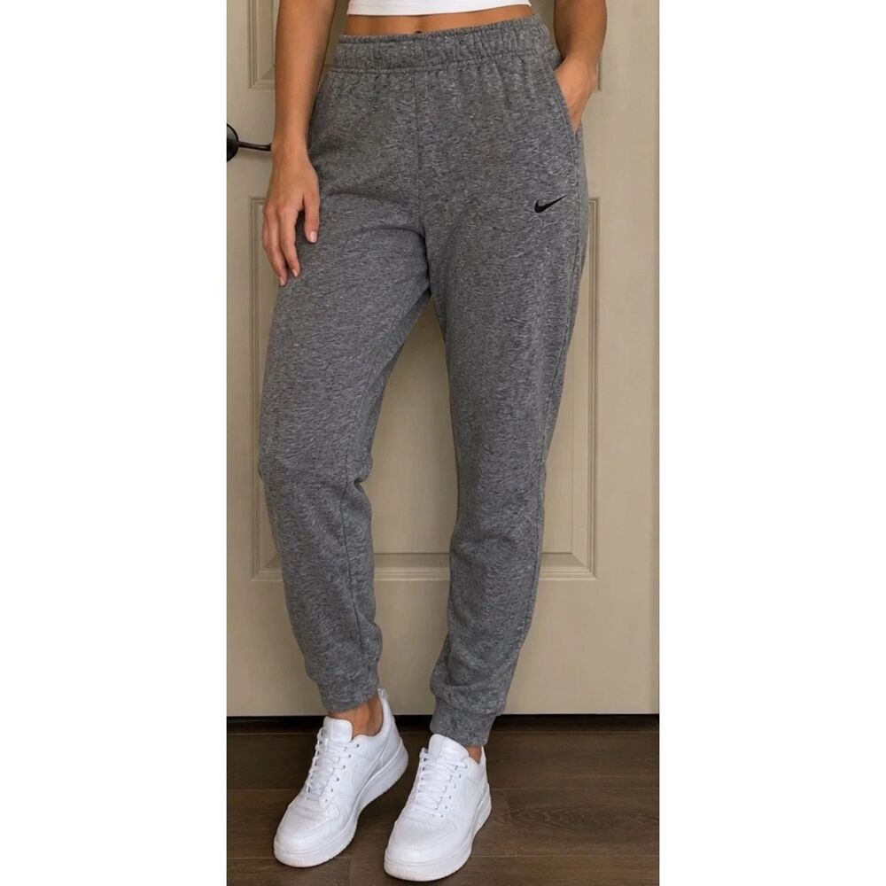 Nike Dri-Fit Joggers Women’s Medium Gray
